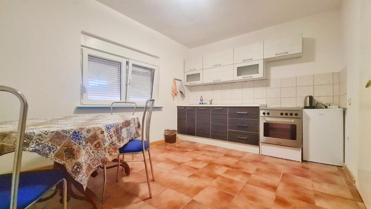 Apartments Discovery 2 Ljubuski Ngoại thất bức ảnh